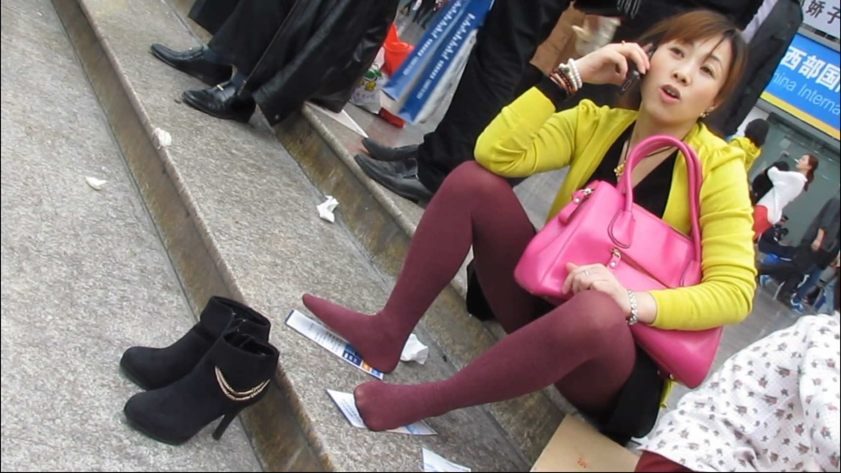 streetsnapnylon[00 01 24][20181202 233049 3]